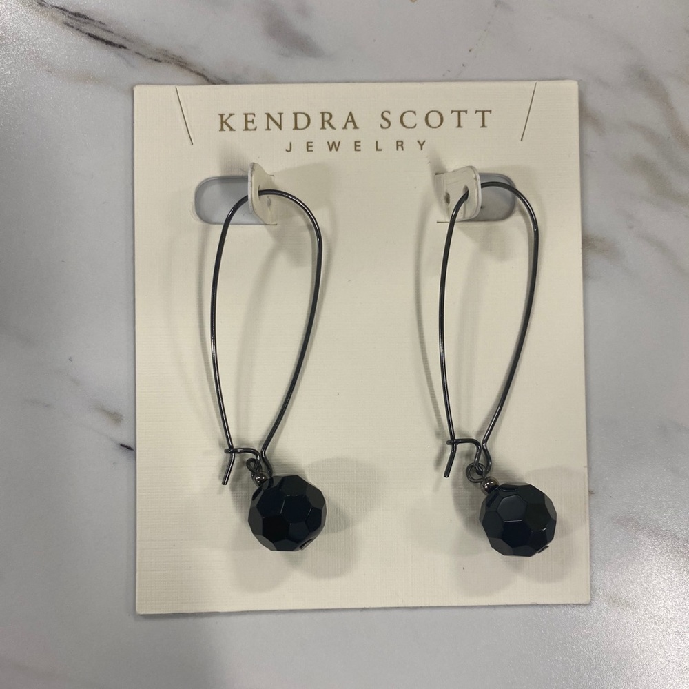 Kendra Scott Black Drop earrings